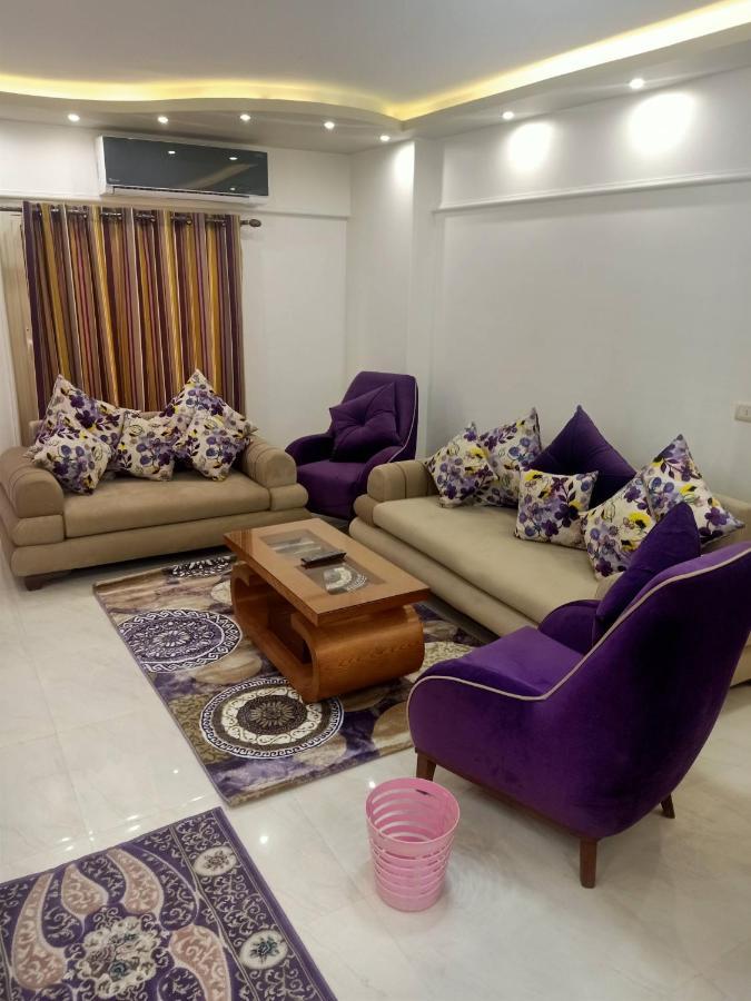 للعائلات فقط The Fardous Apartment Sea View Alexandria Eksteriør bilde